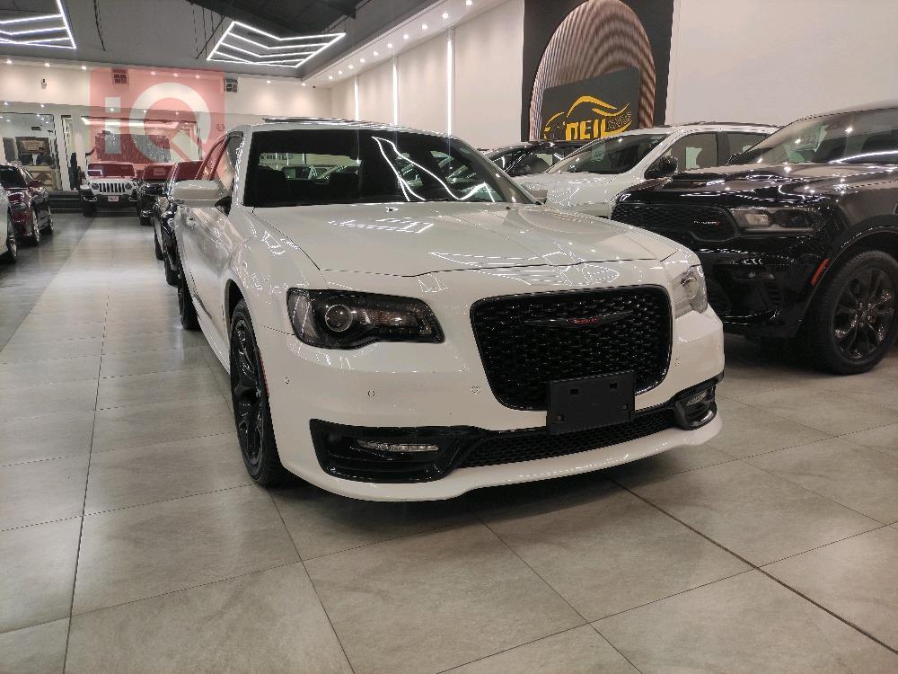 کرایسلەر 300